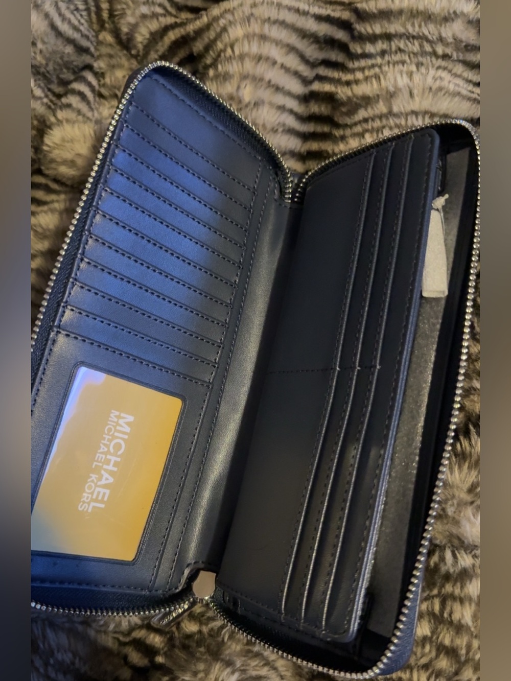 Michael Kors Navy Blue and Cream Striped Logo Tote with Matching Wallet BNWT! - Picture 5 of 5